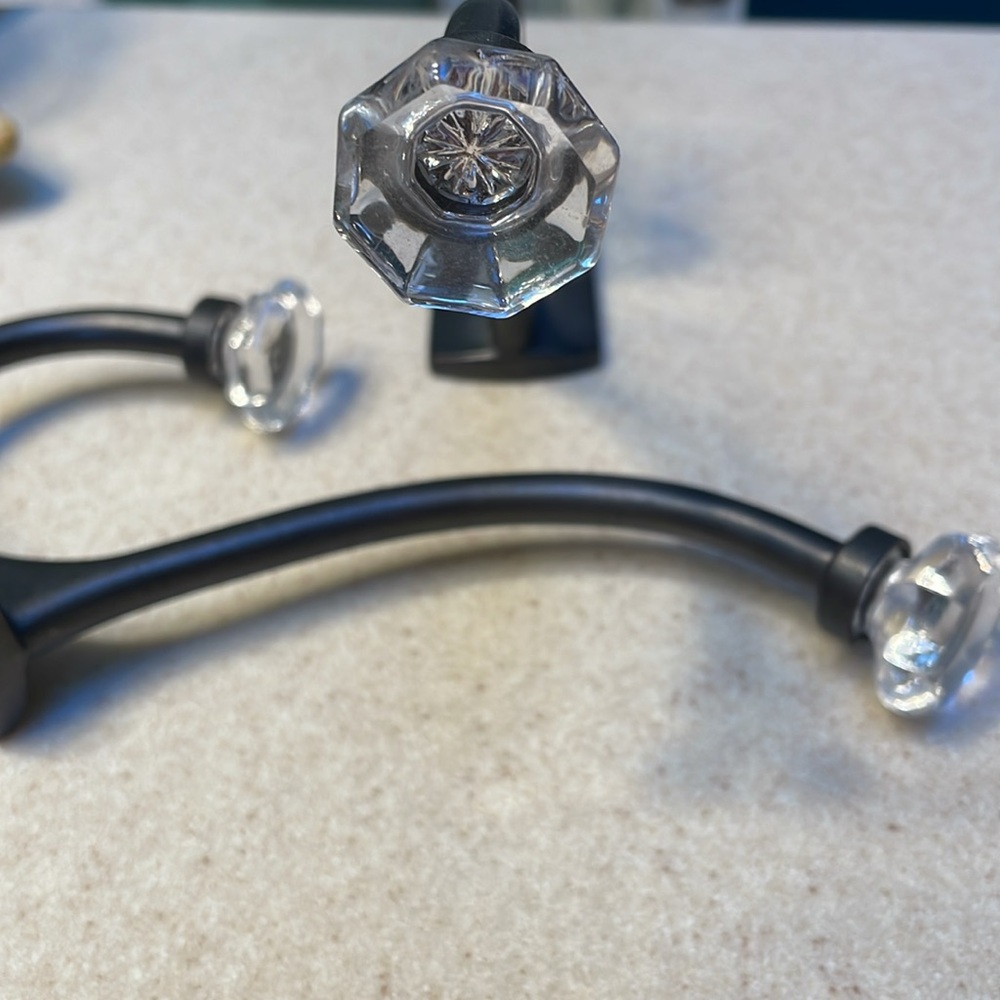 2 Vintage glass knob hooks - Picture 10 of 12